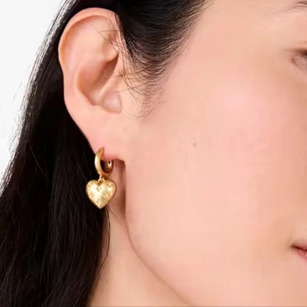 💛▪️Kate Spade ▪️My precious Huggie Gold Heart Hoop Earrings